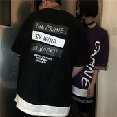 Μεγάλη ευρύ-shirt με κοντά μανίκια κατάλληλο για αγόρια και κορίτσια