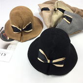 Шарманта плетена сгъваема шапка с много красива панделка