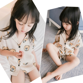 Много красива пижамка за момиченце в два цвята и апликация мечета