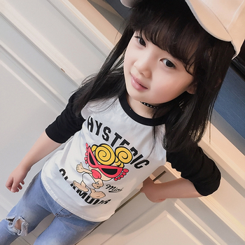 Страхотен модел детска блузка за момиче с дълъг ръкав и най-различни апликации
