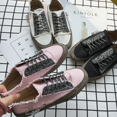 Страхотни платнени кецове в три различни цвята