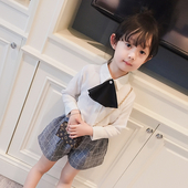 Модерна бяла риза за момичета