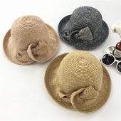 Μεγάλη καπέλο κυρίες παραλία με κορδέλα πολύ ενδιαφέρουσα