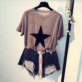 Καθημερινά λαμπερό μπλούζα με κοντό μανίκι και αστέρι απλικέ