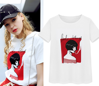 μπλούζα καθημερινές γυναίκες με κοντά μανίκια και πολύ ενδιαφέρουσα σφραγίδα