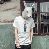 περιστασιακό πουκάμισο άνδρες με κοντά μανίκια και την επιγραφή «Πάρτε μια πεζοπορία»