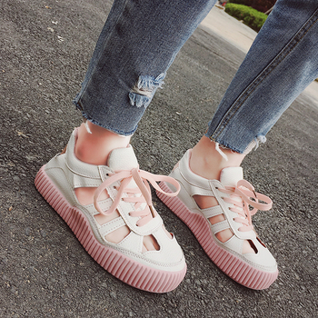 Страхотни дишащи дамски обувки в два цвята подходящи за горещите летни дни