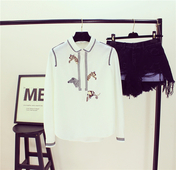 Μοναδικό shirt κυρίες μετάξι με πολύ όμορφα κεντήματα των ζώων