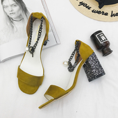 Дамски спортно-елегантни обувки с висок дебел ток