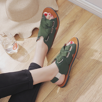 Дамски ежедневни сандали с много интересни ластични връзки в ретро стил