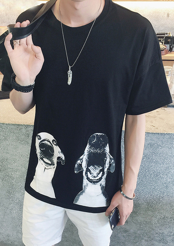 Мъжка тениска със забавна щампа на кучета - бяла и черна