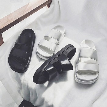 Стилни унисекс чехли в бял и черен цвят