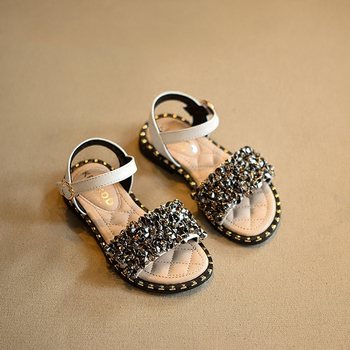 Красиви детски сандали - удобни, в черен и бежов цвят, с декорация - камъни