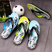 Φρέσκα αρσενικό παντόφλες σε διάφορα χρώματα