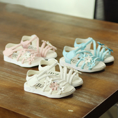 Γλυκό Παιδικά σανδάλια για τα κορίτσια με λουλούδια σε ροζ, μπλε και λευκό