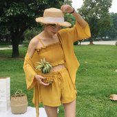 Μεγάλη κυρίες που από τρία μέρη, σε τέσσερα διαφορετικά χρώματα