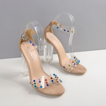Супер свеж модел летни обувки с висок прозрачен ток и разноцветни нитове