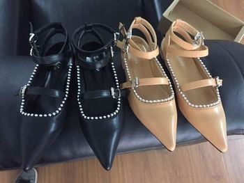 Модерни дамски ежедневни обувки с много интересни орнаменти