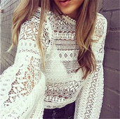 Μια μεγάλη και πολύ ευγενής κυρίες πλεκτή μπλούζα με δαντέλα, κατάλληλο για την παραλία - 3 χρώματα