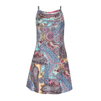 Μεγάλη κυρίες κοντό φόρεμα με floral μοτίβα - ιδανικό για την παραλία