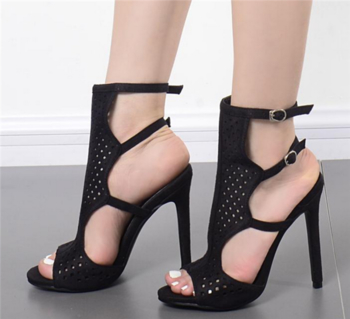 Много стилни дамски сандали с висок ток и мрежесто горно покритие