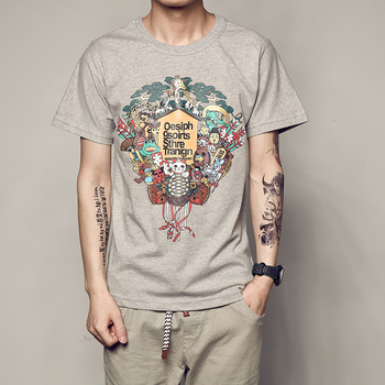 Небрежна мъжка тениска в 3 цвята с пъстра анимирана щампа