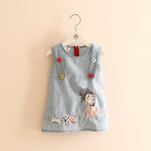 Γλυκό τζιν φόρεμα για κορίτσια διακοσμημένο με κουμπιά και κεντημένο εικόνα