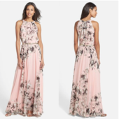 Κομψό κυρίες μποέμ βραδινό φόρεμα με floral μοτίβα