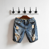 Мъжки къс дънков панталон, накъсан в син цвят