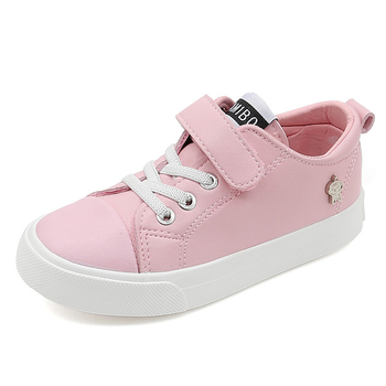 Παιδικά αθλητικά παπούτσια σε ροζ, λευκό και μαύρο χρώμα 
