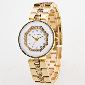 Уникален и много красив дамски часовник с лъскави камъчета по верижката - 5 модела