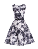 Καθημερινά οι γυναίκες ντύνονται με φλοράλ μοτίβο