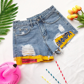 Σύγχρονη παντελόνι τζιν για κυρίες