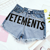 σορτς Κομψή και μοντέρνα κυρίες σε μπλε χρώμα με nadis