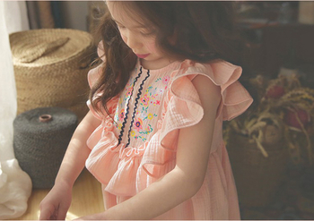 Лятна детска рокля за момичета с бродерия в тъмносин и розов цвят