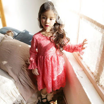 Дантелена сладка рокля за момичета с дълги ръкави  в червен и бял цвят