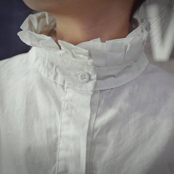 Стилна детска риза за момичета в бял цвят в свободен модел