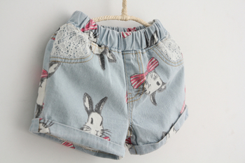 Красиви детски панталони за момичета с изображение на зайче