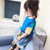 Παιδική μπλούζα για τα κορίτσια σε μπλε χρώμα με διακόσμηση