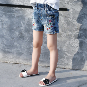 Модерни къси панталони за момичета с висока талия