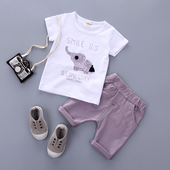 Κομψό παιδικό σετ για αγόρια - T-shirt με κινούμενη εικόνα και παντελόνι
