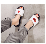 Модерни гумени дамски чехли с картинки