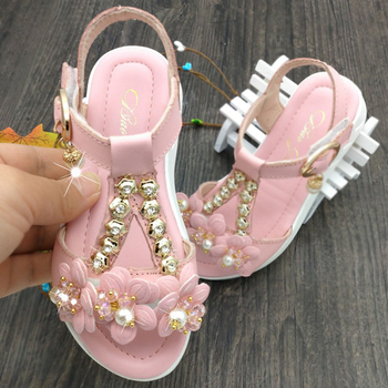 Детски сандали за момичета с камъни и удобна подметка