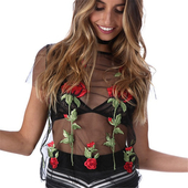 Стилна дамска прозрачна тениска с бродерия на рози