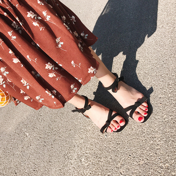 Стилни дамски сандали с панделка в кафяв и черен цвят