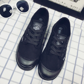 Ενδιαφέρουσα γυναικεία  αθλητικά παπούτσια- σε μαύρο και άσπρο χρώμα