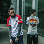 Интересен модел мъжка тениска с изображение на гърба