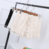 Γυναικεία σορτσάκια με κρόσσια