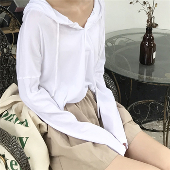 Casual γυναικεία μπλούζα σε ελαφρύ στυλ με μακριά μανίκια και κουκούλα