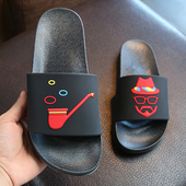 Ανδρικές παντόφλες από καουτσούκ σε τρία χρώματα με εικόνα